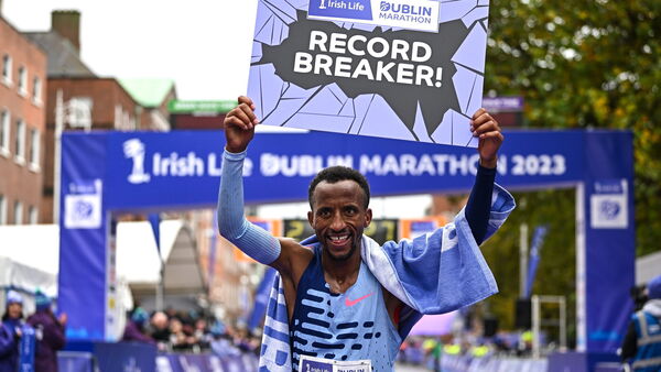 Ethiopia's Kemal Husen Wins Dublin Marathon Setting Record Time
