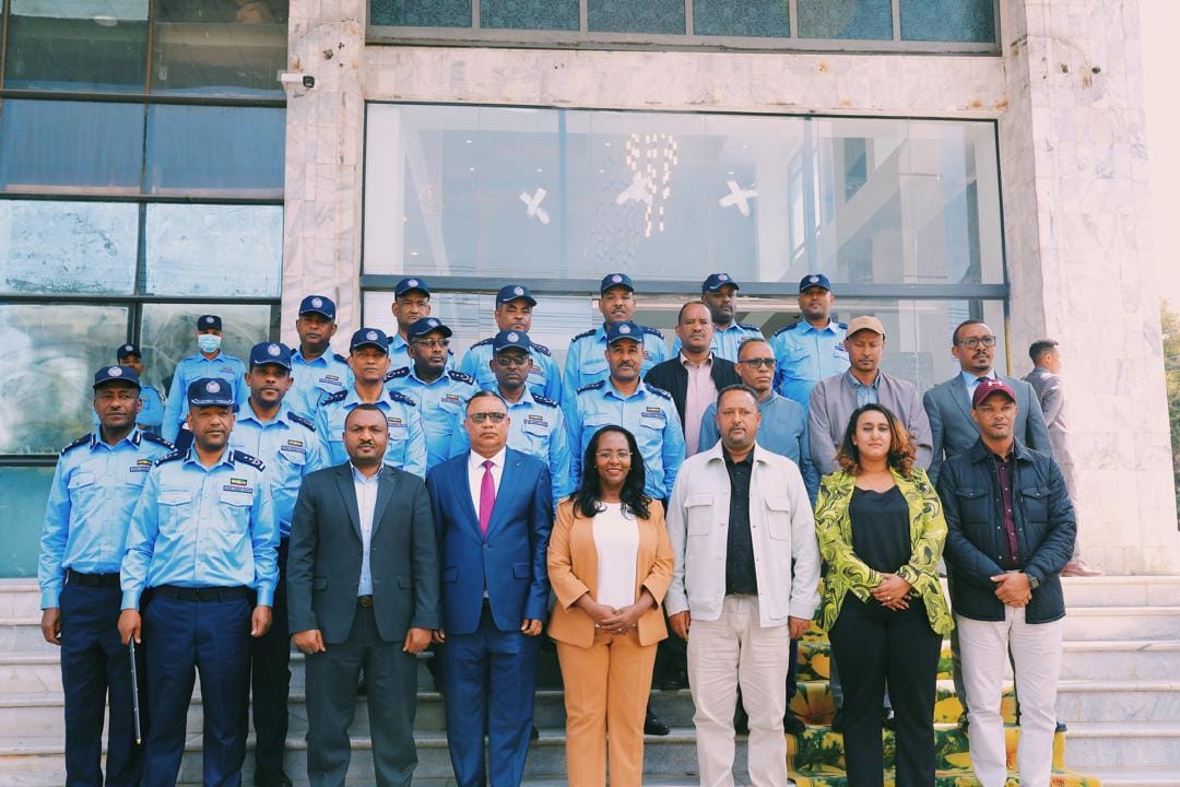 Mayor Adanech Abebie Visits Addis Ababa Police, Praises Reform Progress